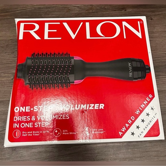 NEW! REVLON One-Step Volumizer Hair Dryer and Hot Air Brush - Picture 2 of 9